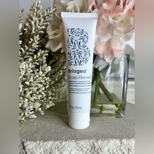 New & Seal - Briogeo - Scalp Revival - Charcoal + Coconut Oil - Shampoo - Travel